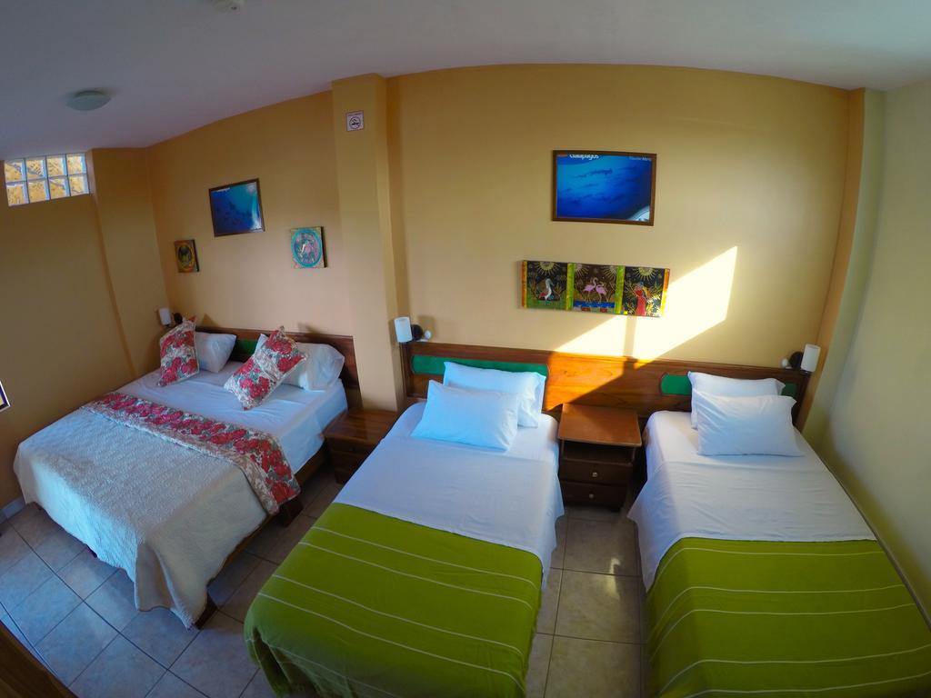Dolphin House Ξενοδοχείο Puerto Baquerizo Moreno Εξωτερικό φωτογραφία